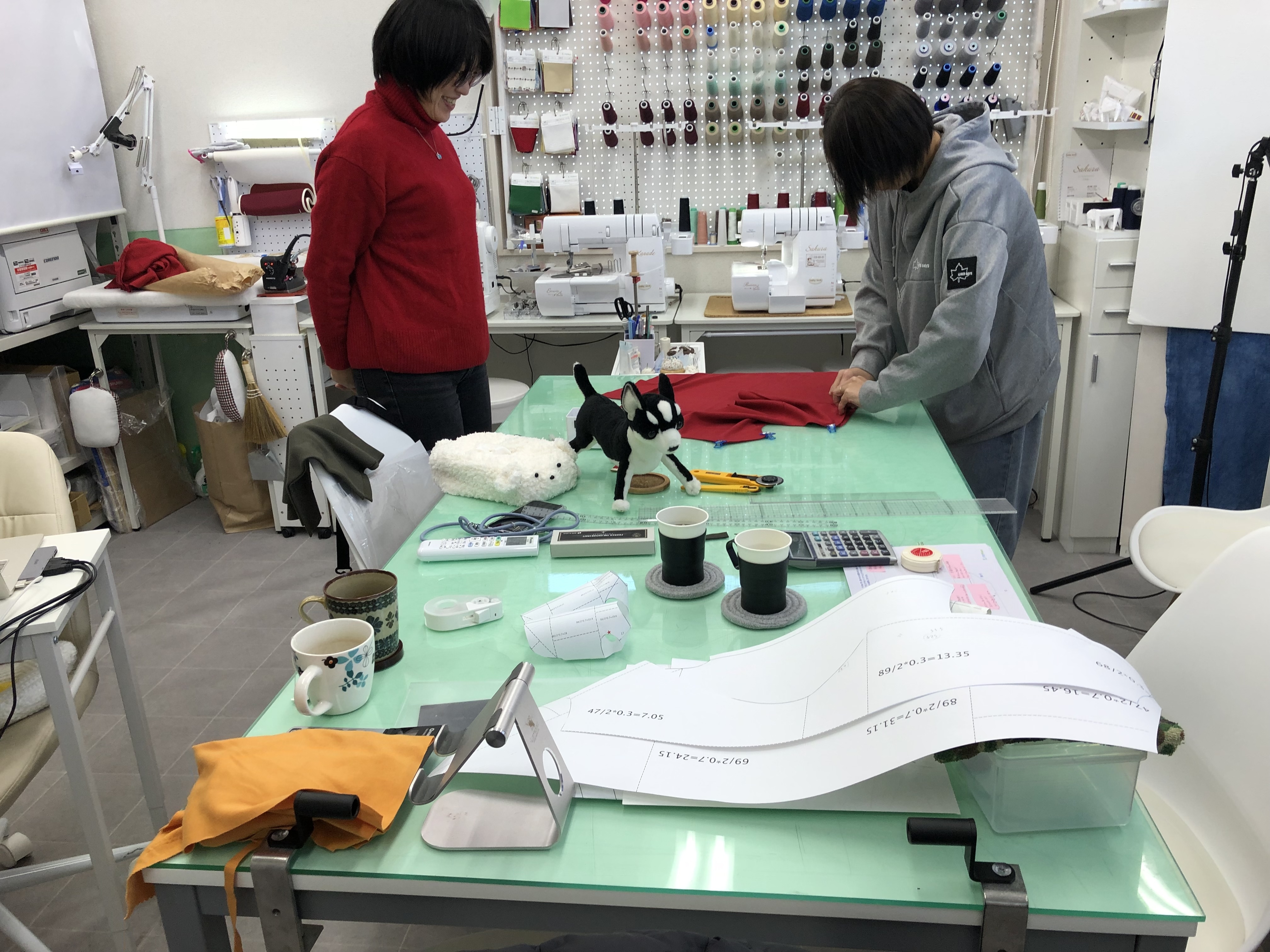 Laboでの縫製レッスン風景1